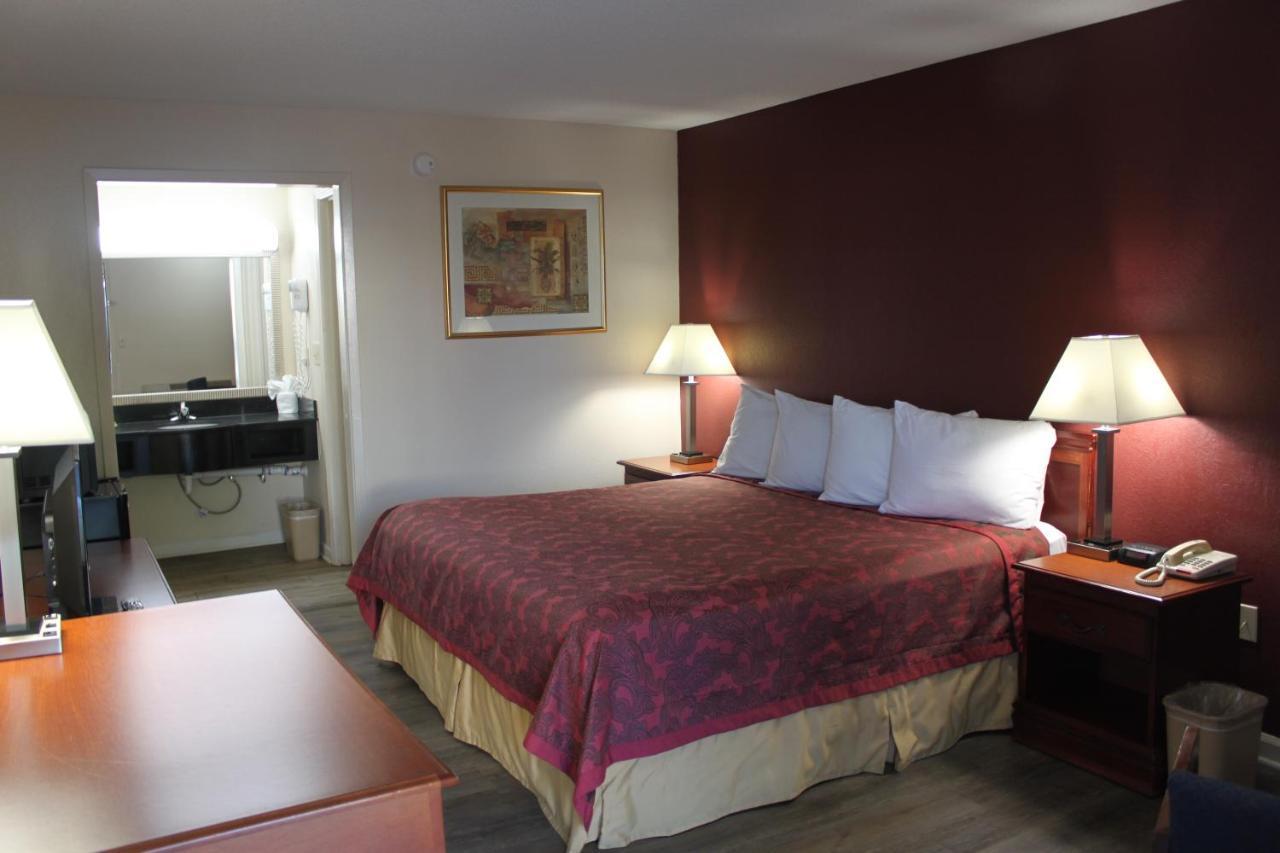 Travel Inn Of בופורד מראה חיצוני תמונה